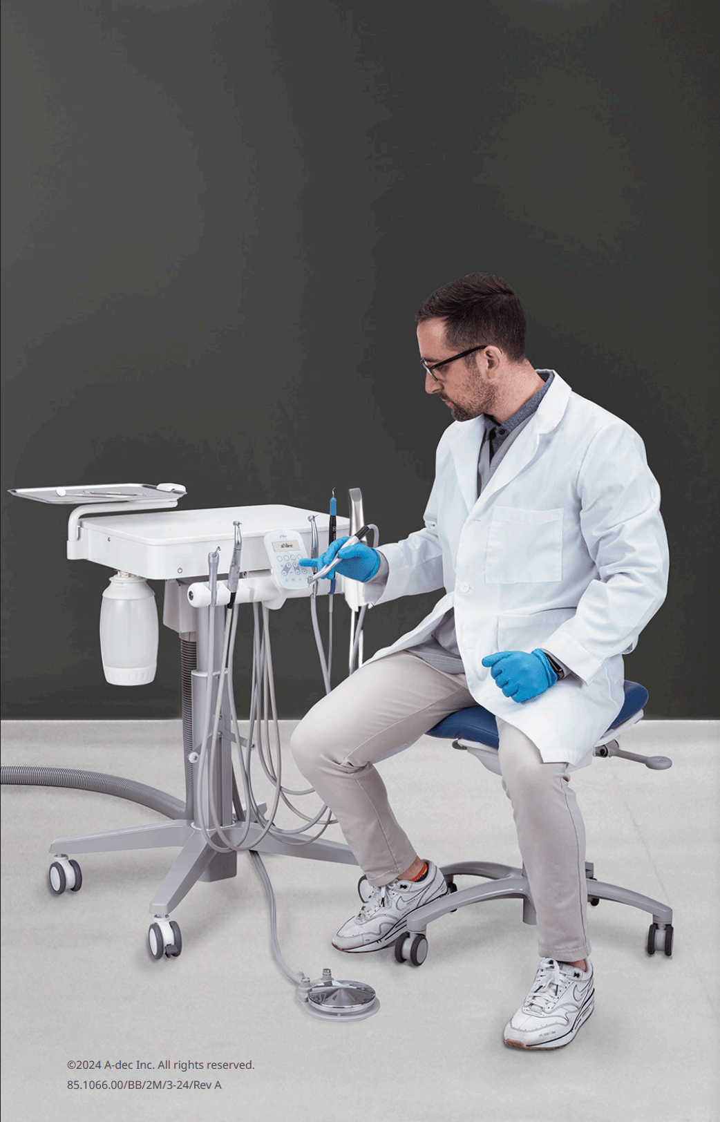 A - dec 300 Pro Dental Cart - Dental Installations (Aust) Pty LtdA - decDental Chair